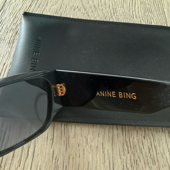 Anine Bing Bowery Sunglasses - Picture 4 of 6